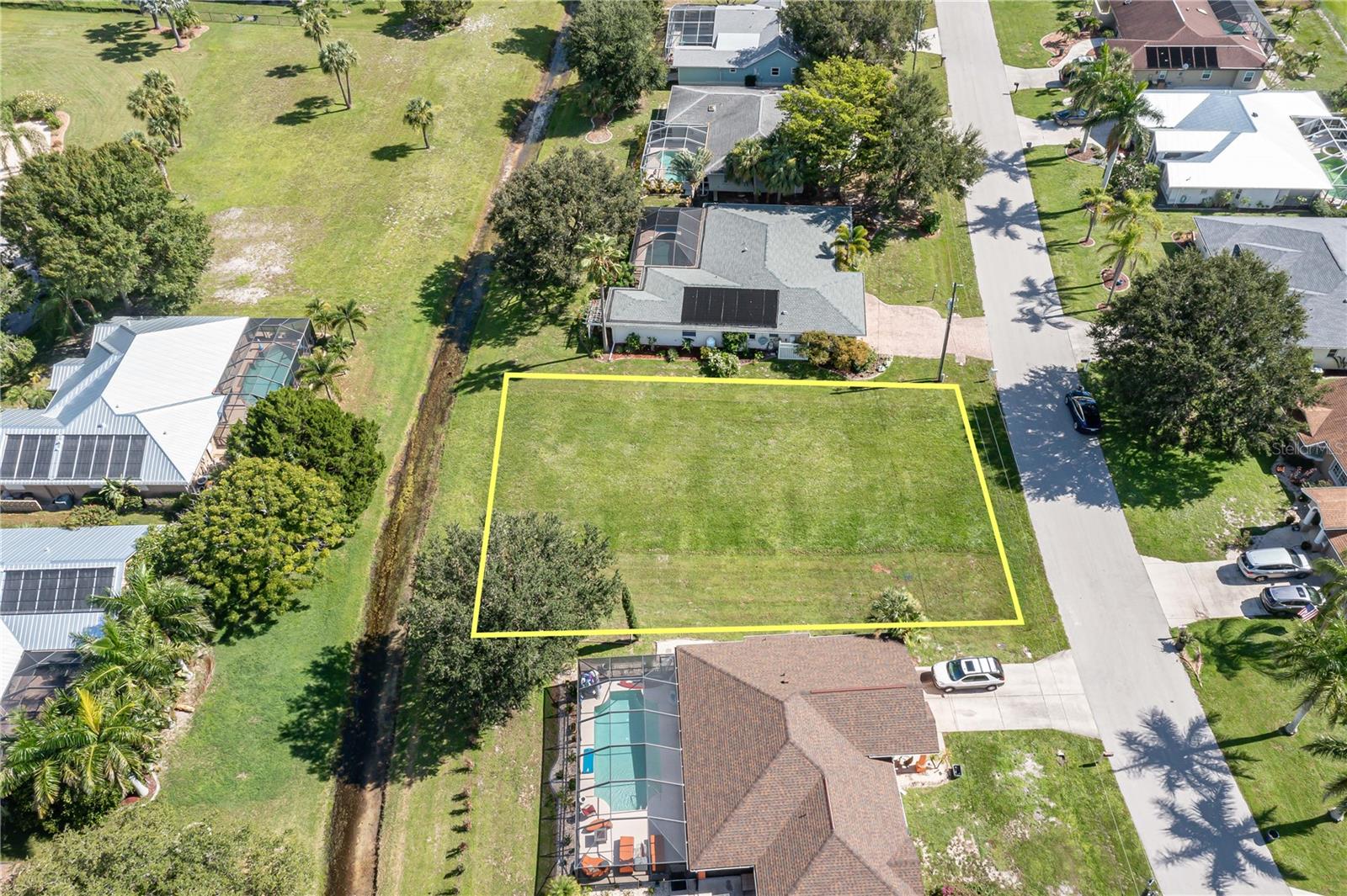 7535 Coral Tree, FL