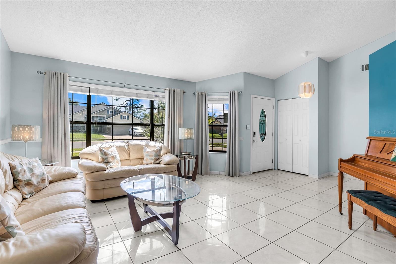 1541 Amherst Lane, FL