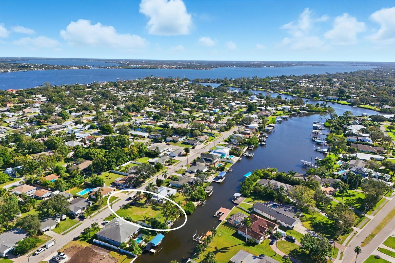 6915 9th Avenue, FL