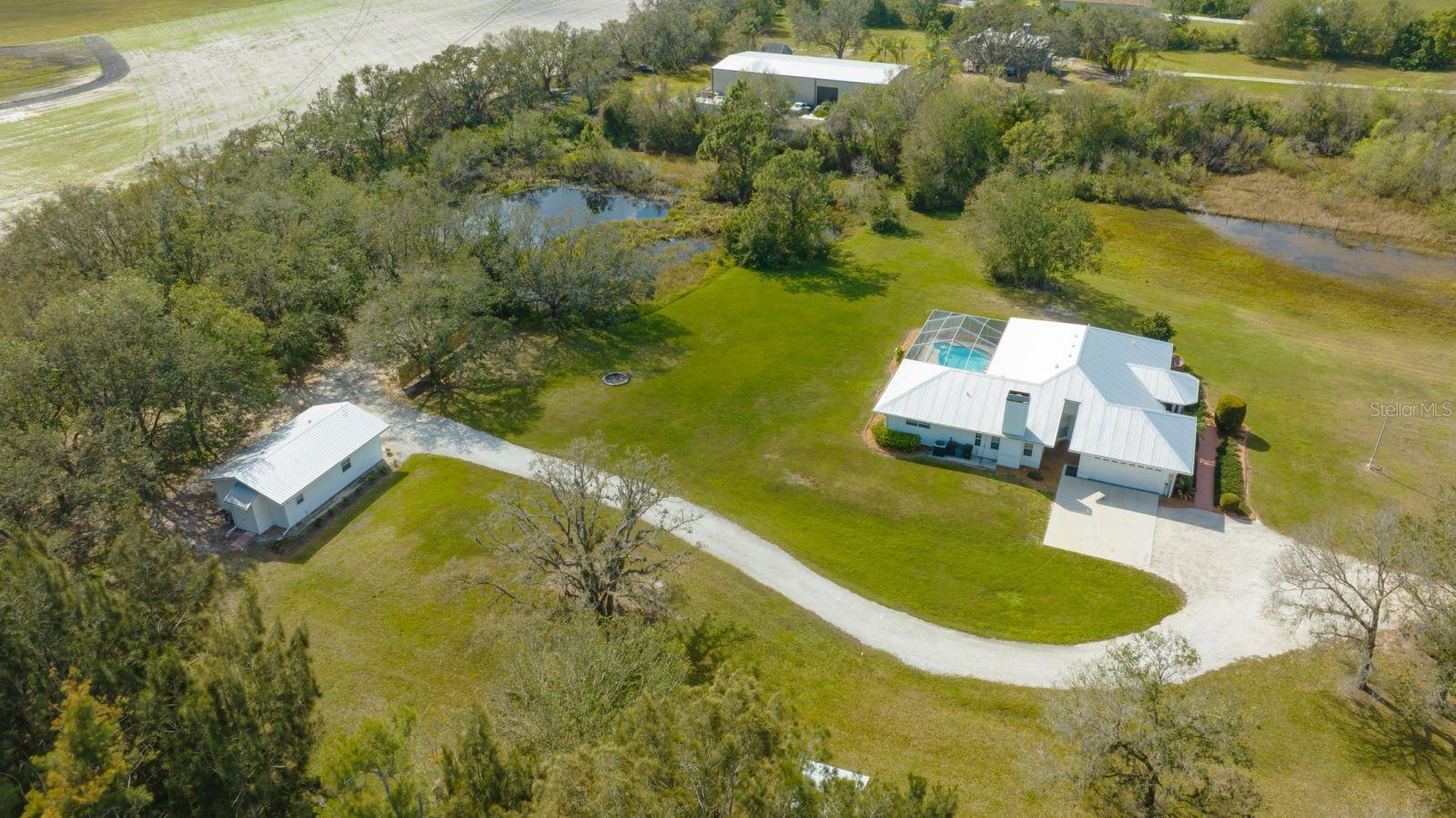 1950 Bern Creek Loop, FL