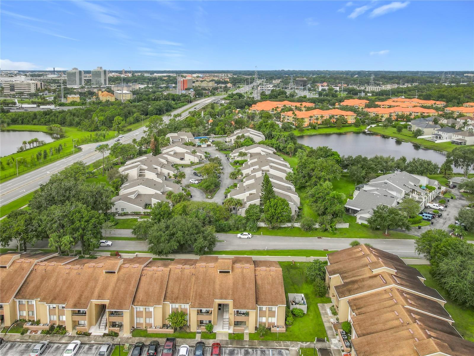 5249 Vineland Road, FL