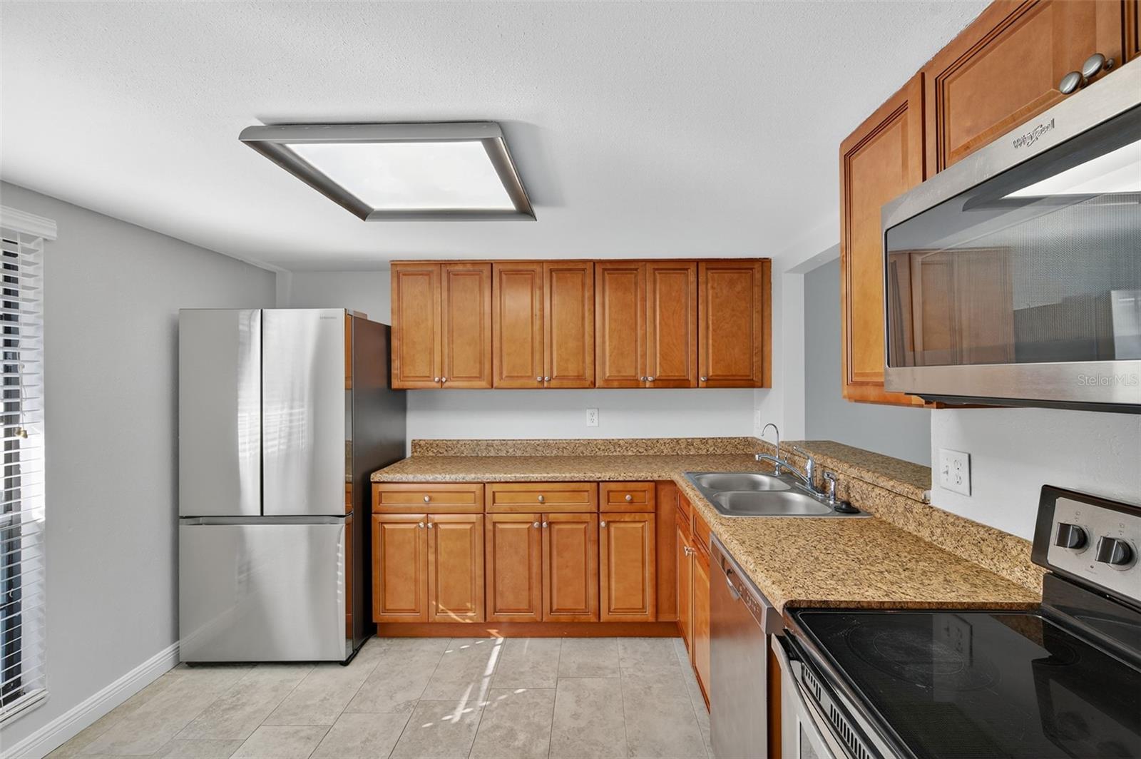 321 Windrush Loop, FL