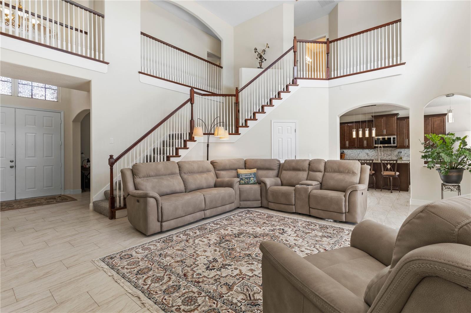 38 Brewster Lane, FL