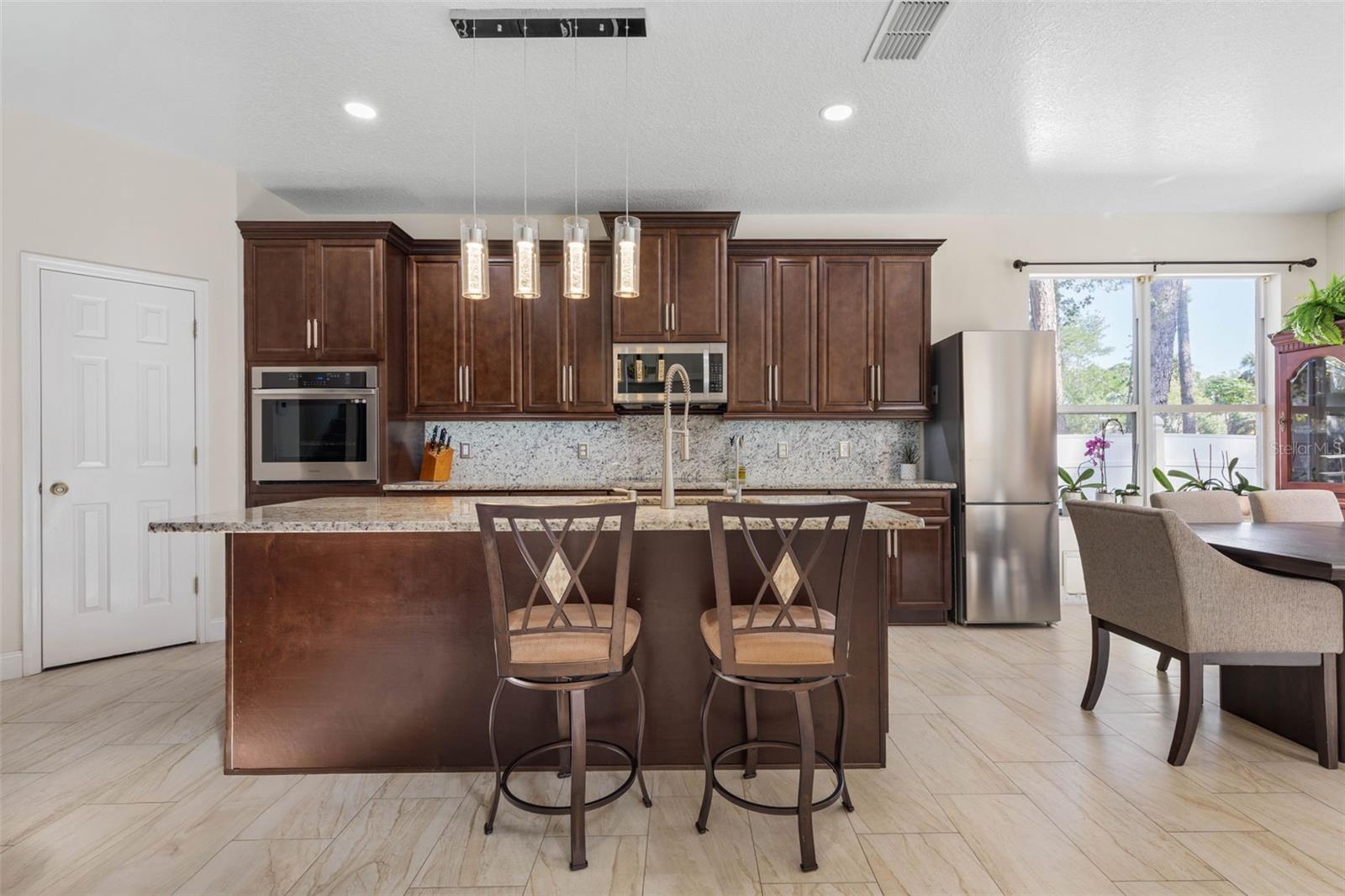 38 Brewster Lane, FL
