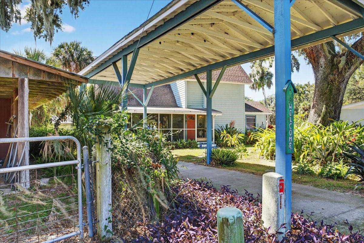 5268 Valencia Street, FL