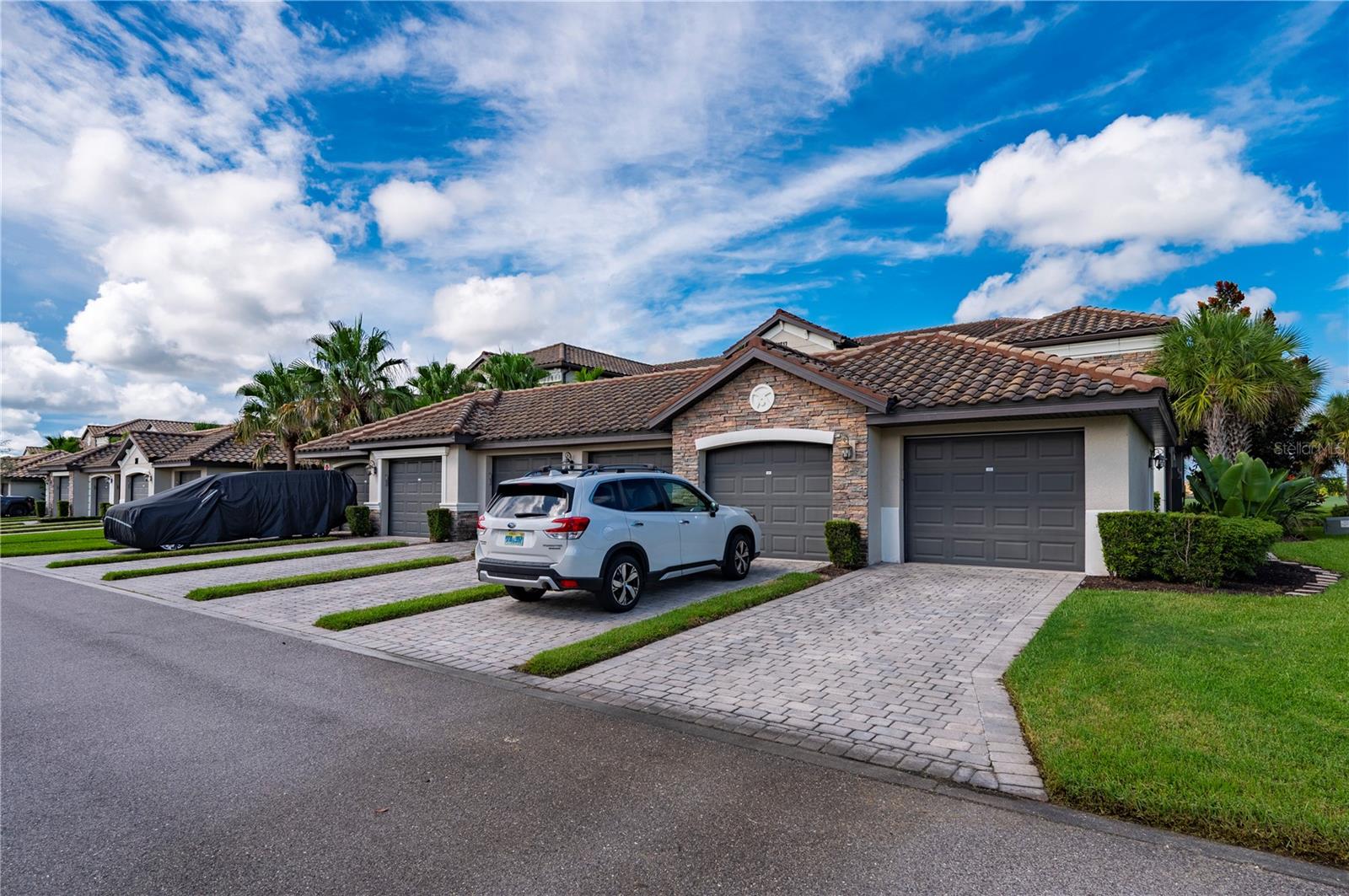 5517 Palmer Circle, FL
