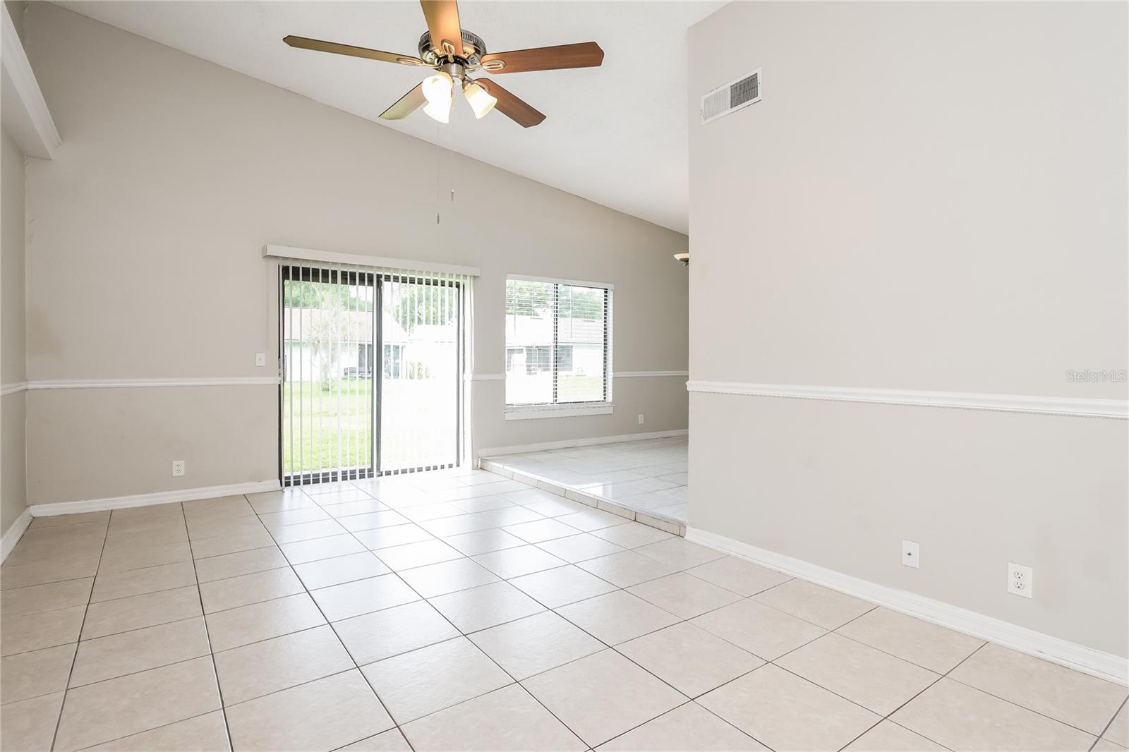 820 Flag Lane, FL