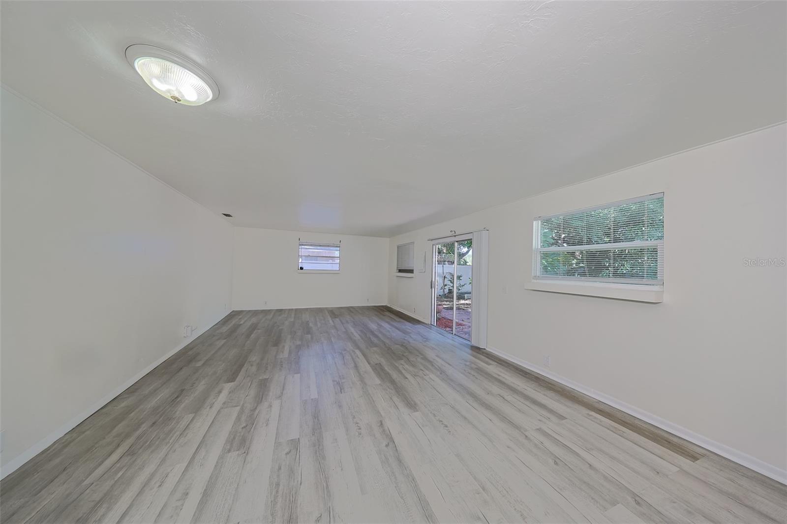 1507 76th Avenue, FL