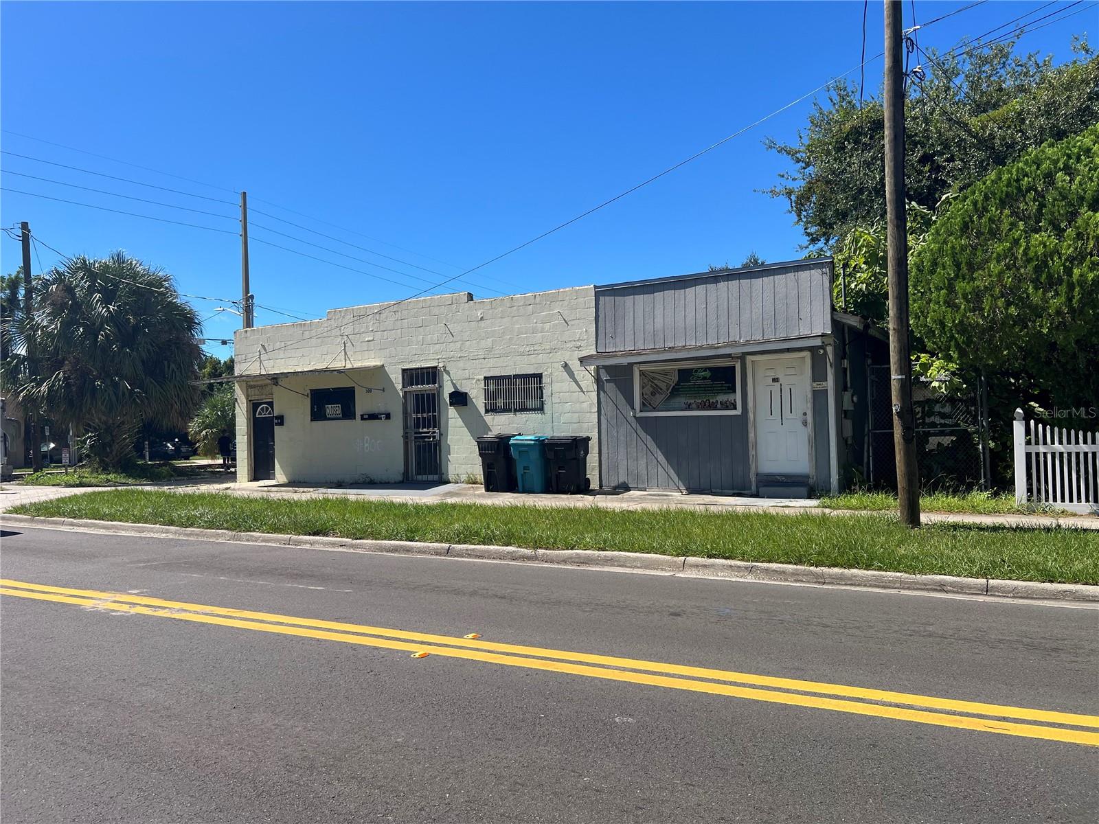 300 Westmoreland Drive, FL
