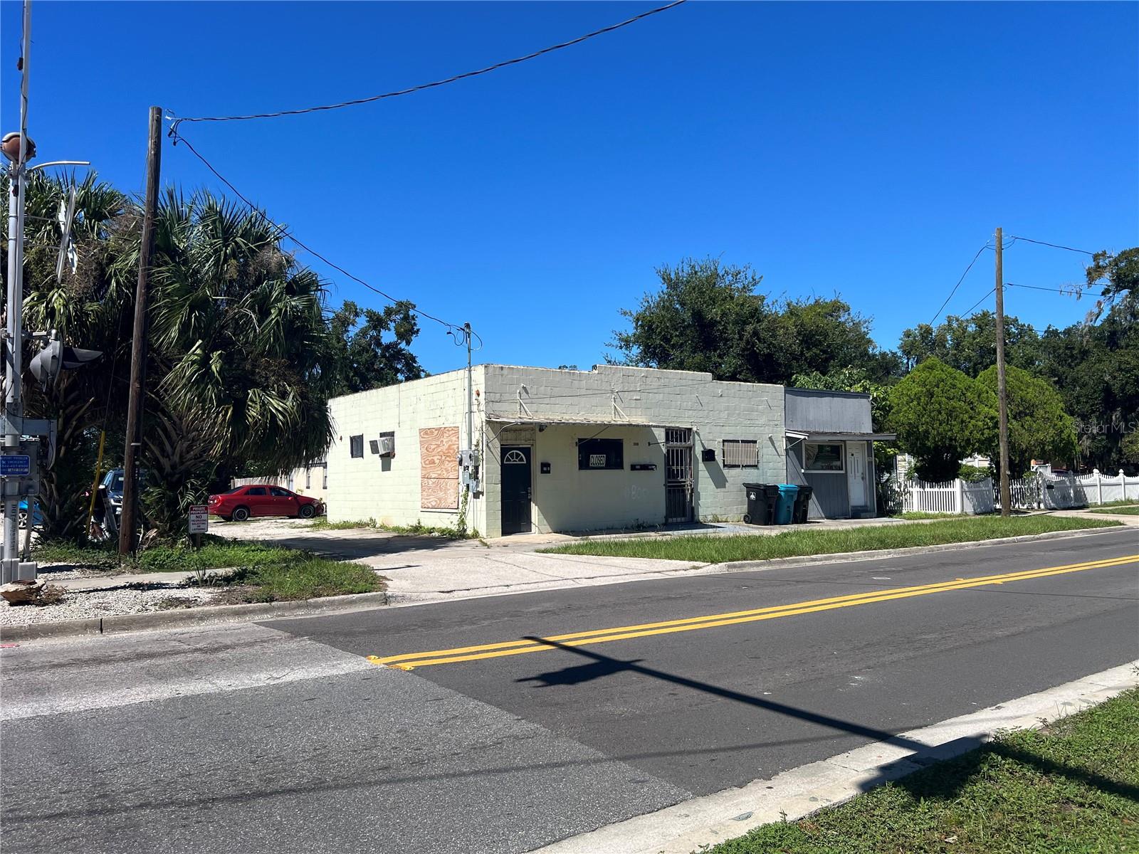 300 Westmoreland Drive, FL