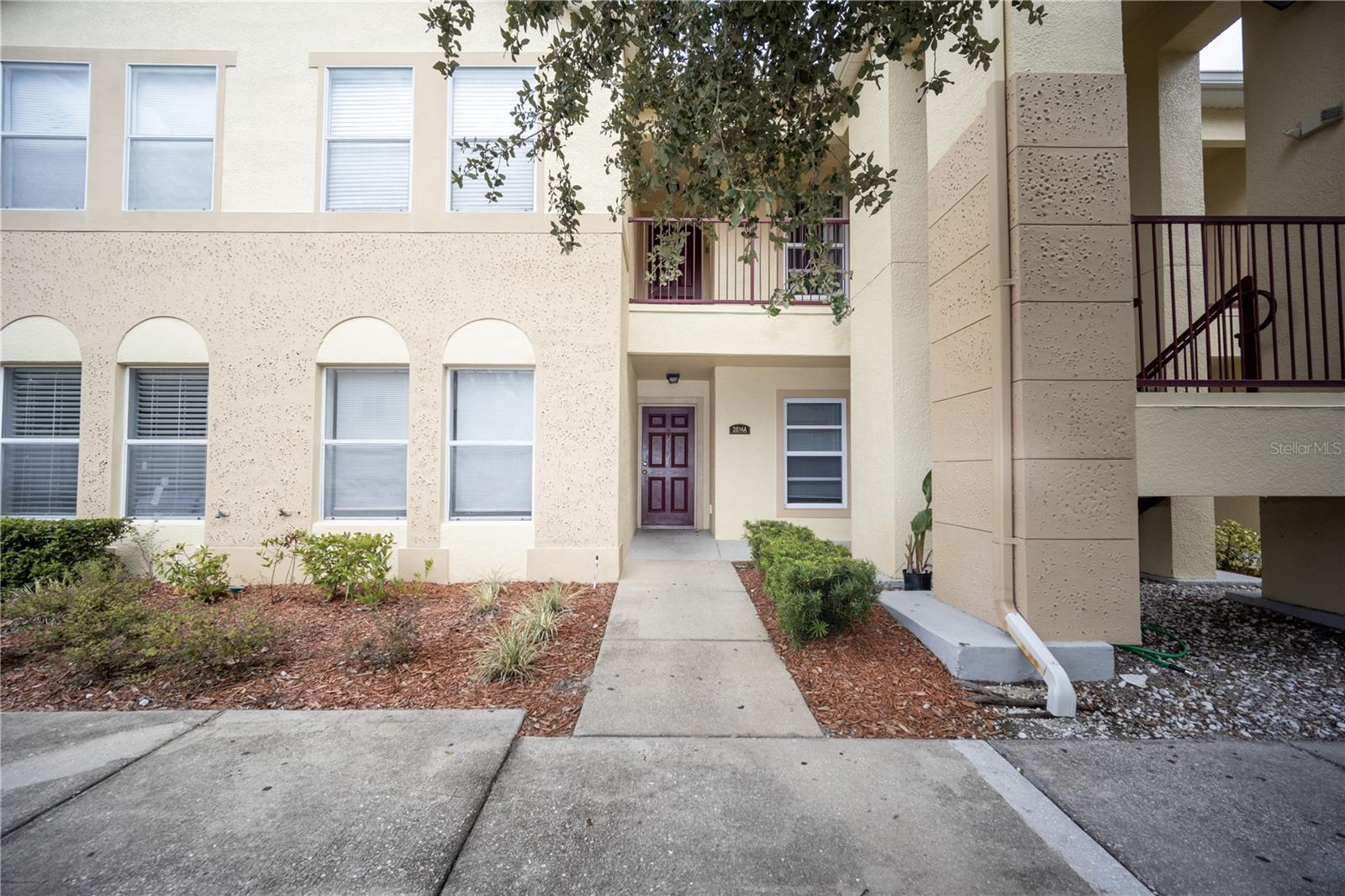 2814 Club Cortile Circle, FL