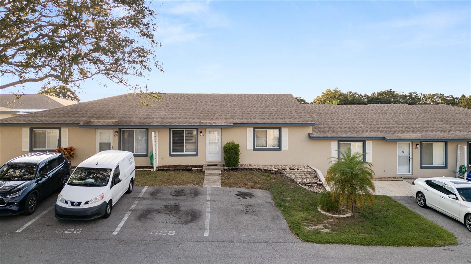 628 Ridge Terrace, FL