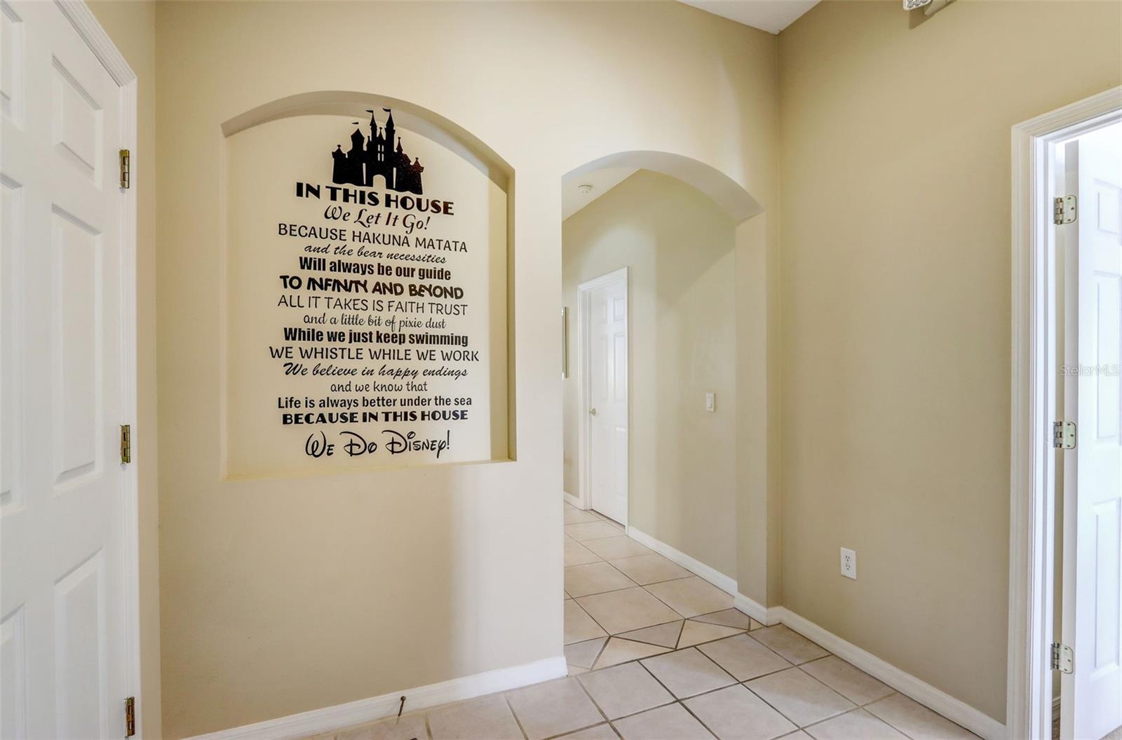 523 Balmoral Drive, FL