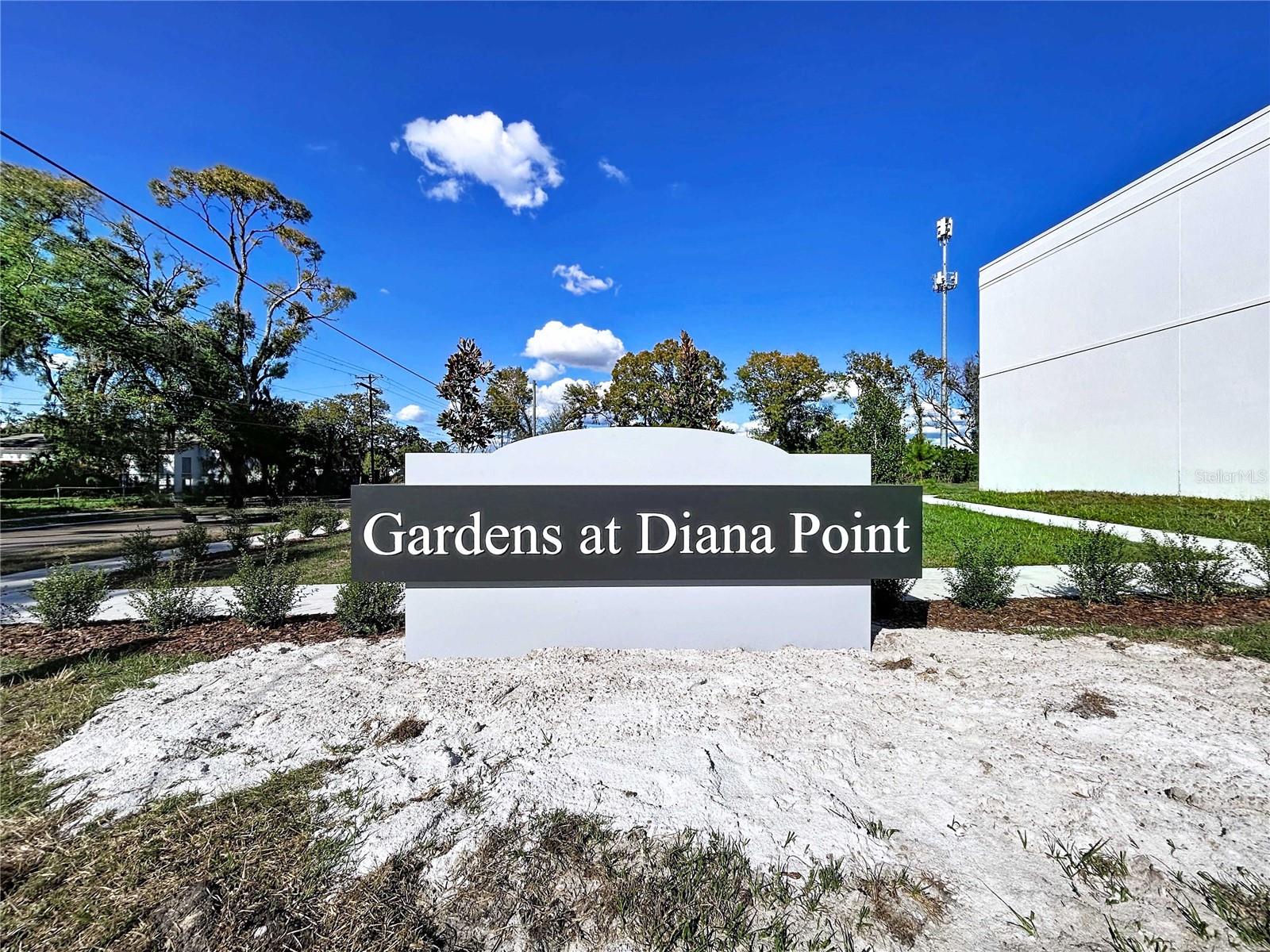 4366 Cambio Gardens Court, FL