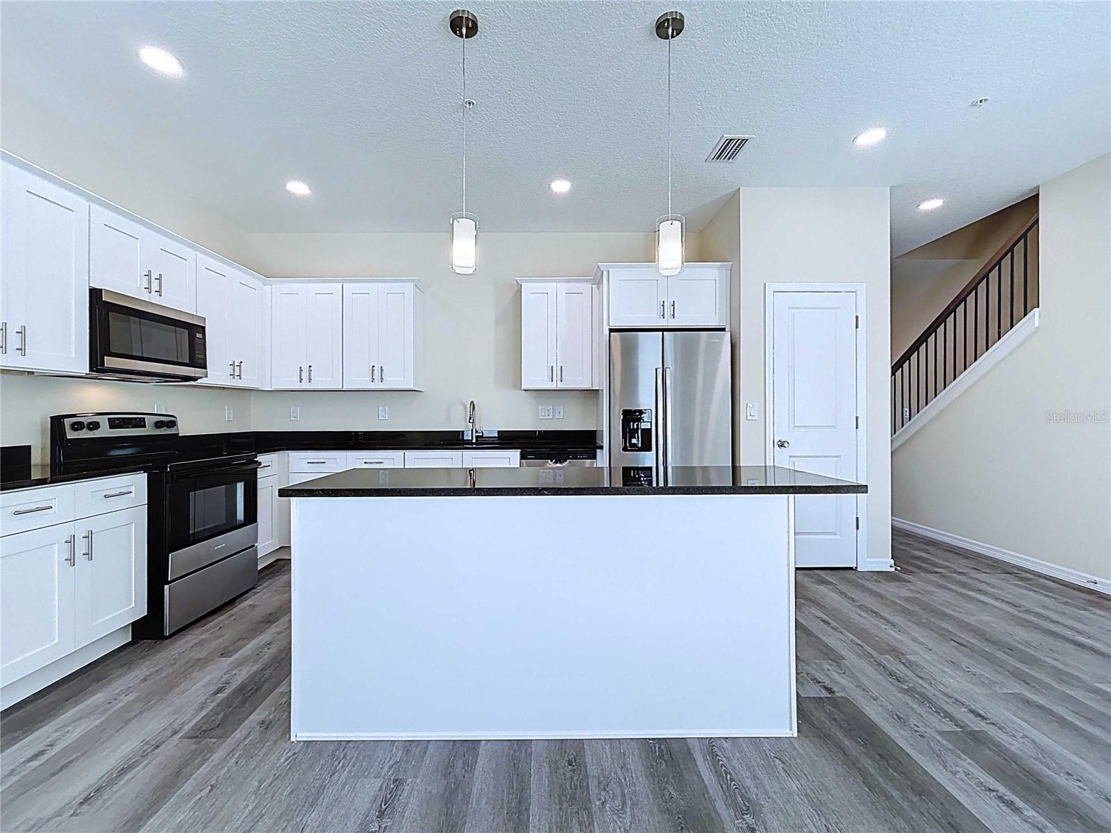 4366 Cambio Gardens Court, FL