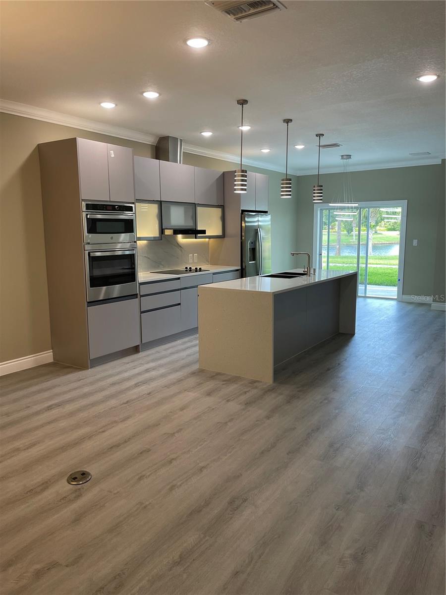 1810 Brentwood Court, FL