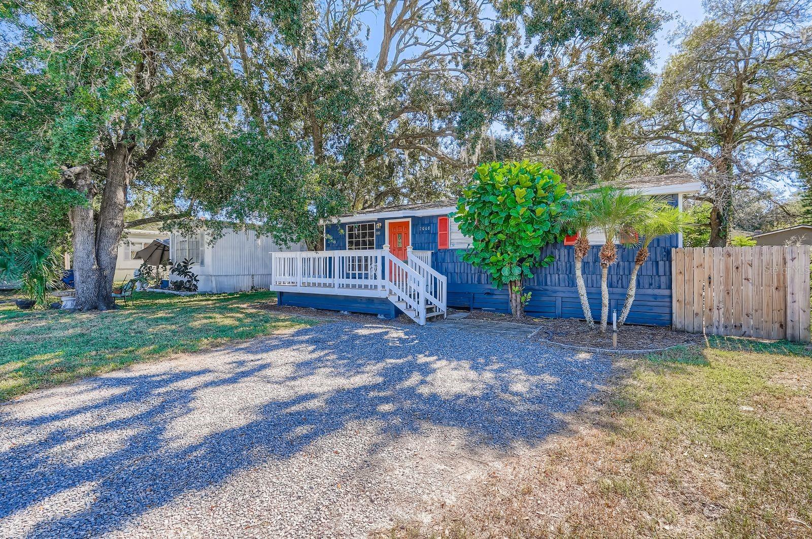 7008 Creek Drive, FL