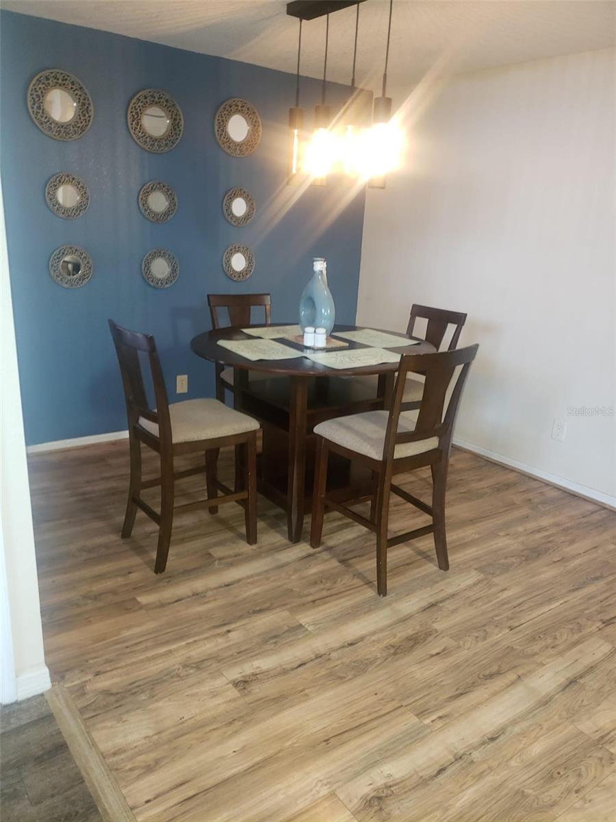 2478 Sweetwater Club Circle, FL