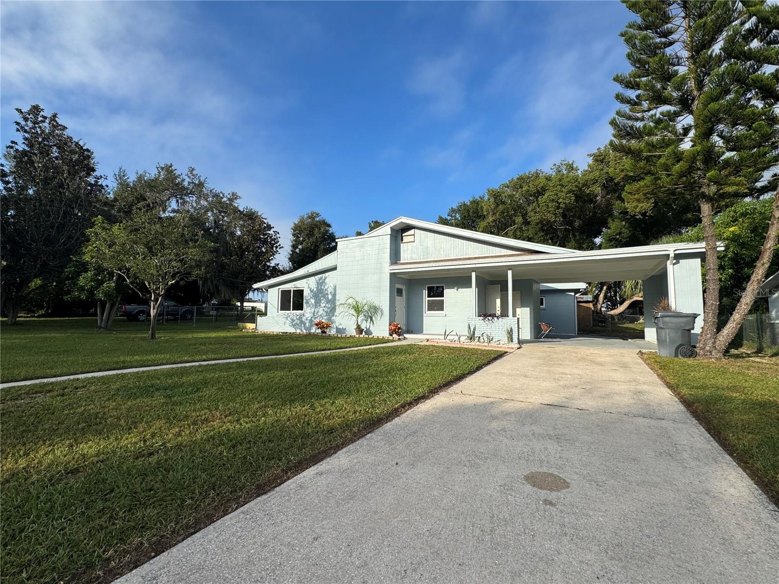 2221 20th Street, FL