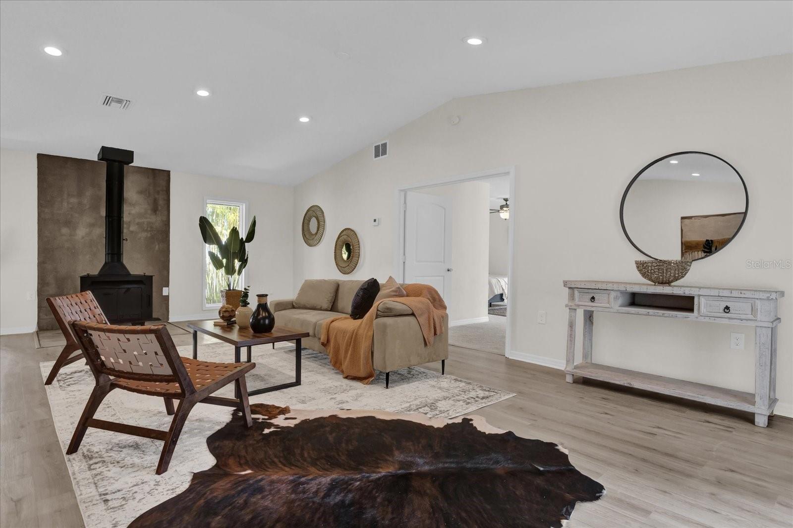 13128 Devonshire Road, FL