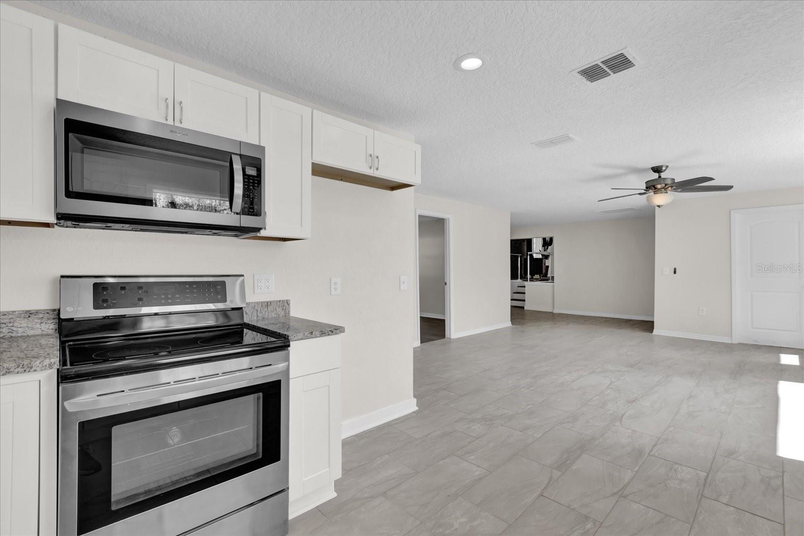 13128 Devonshire Road, FL