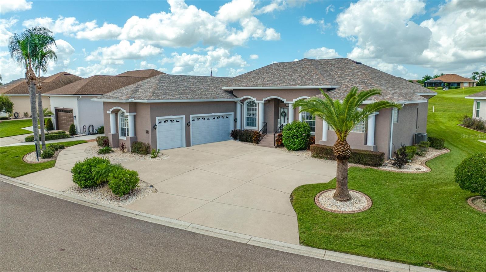 6750 Huntington Hills Boulevard, FL
