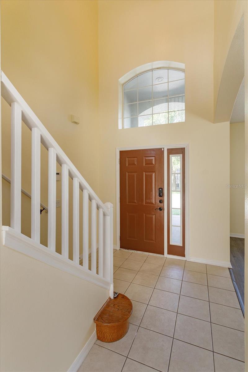 2833 Kokomo Loop, FL