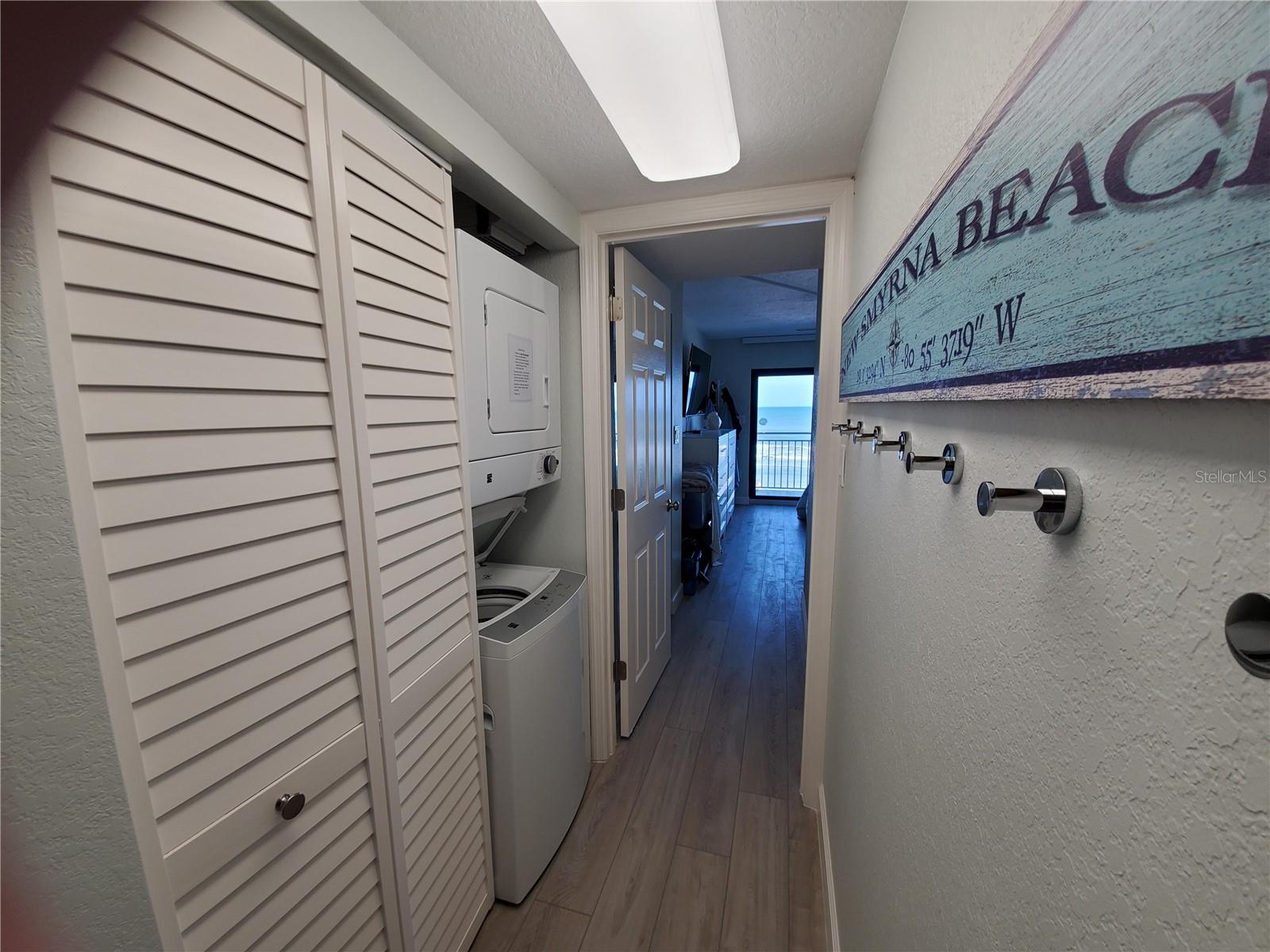 1571 Atlantic Avenue, FL