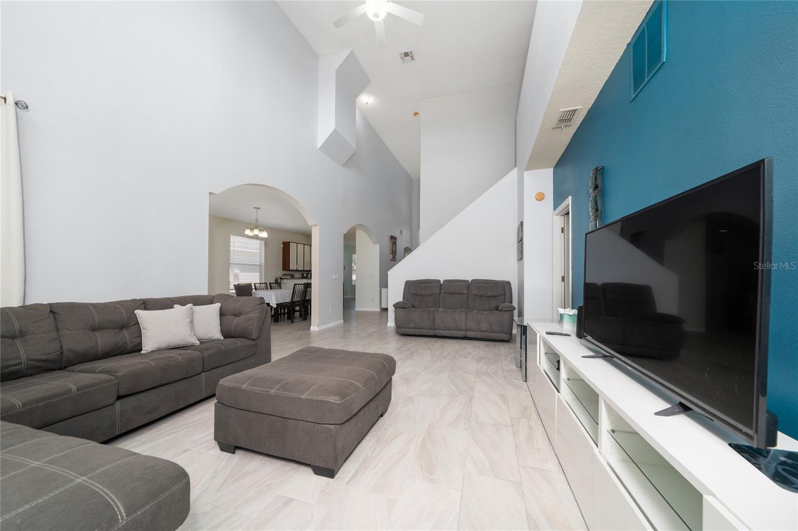 918 Emerald Green Court, FL