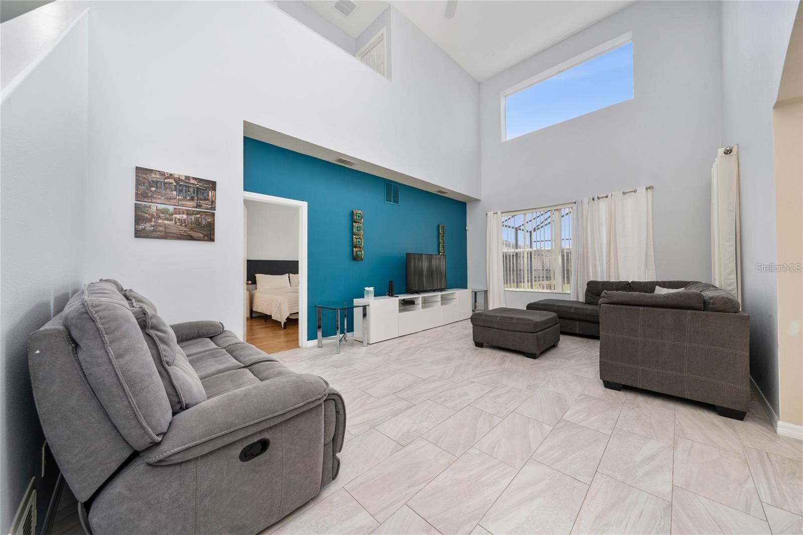 918 Emerald Green Court, FL