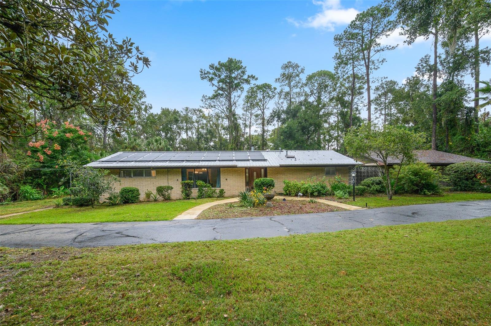 6706 18 Avenue, FL
