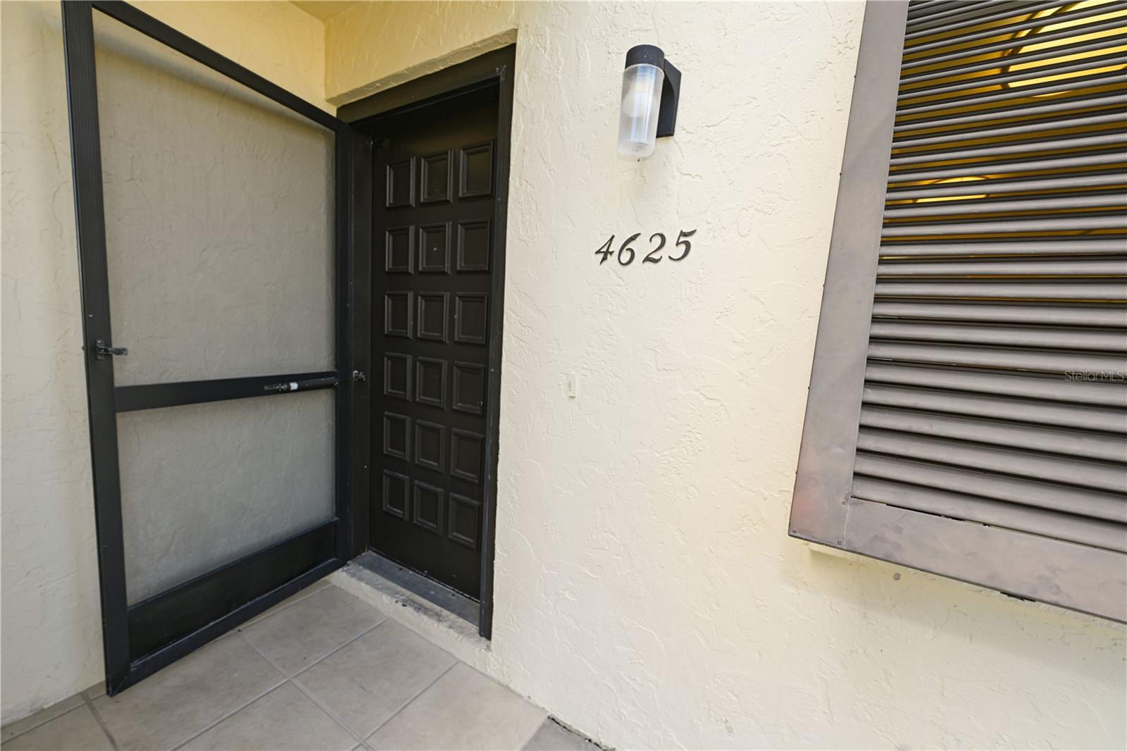4625 Longwater Chase, FL