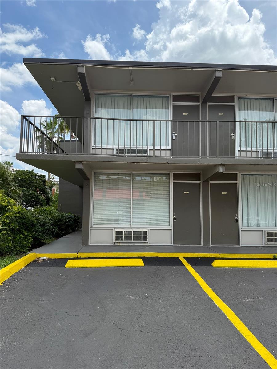 5020 Irlo Bronson Memorial Highway, FL