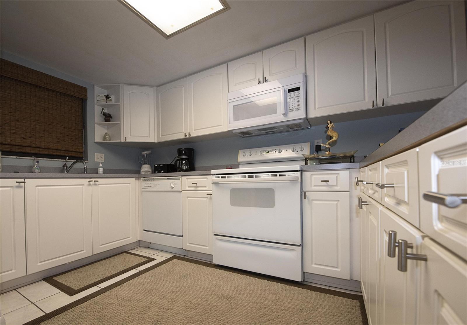 1571 Atlantic Avenue, FL