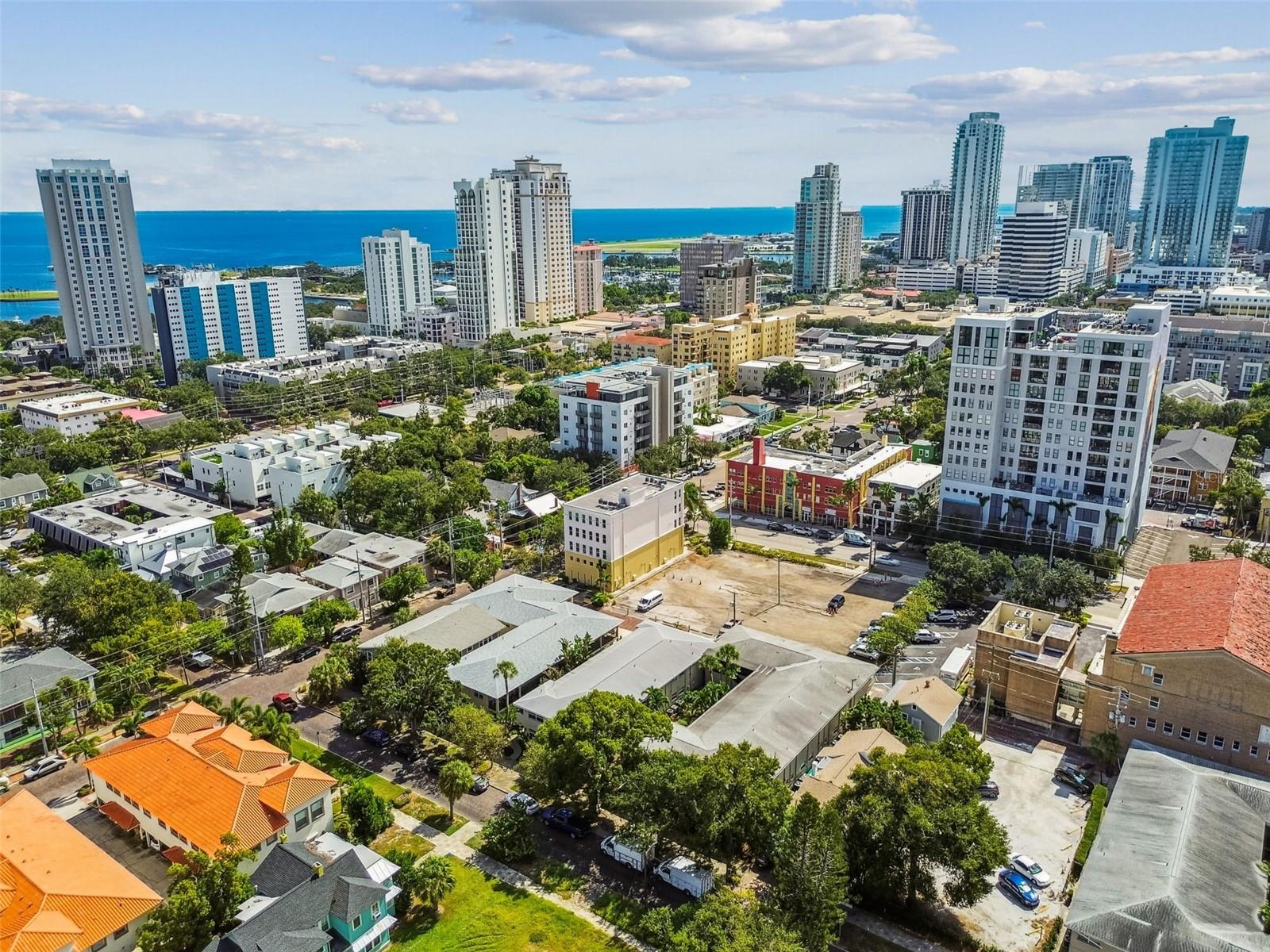 210 6th Avenue, FL