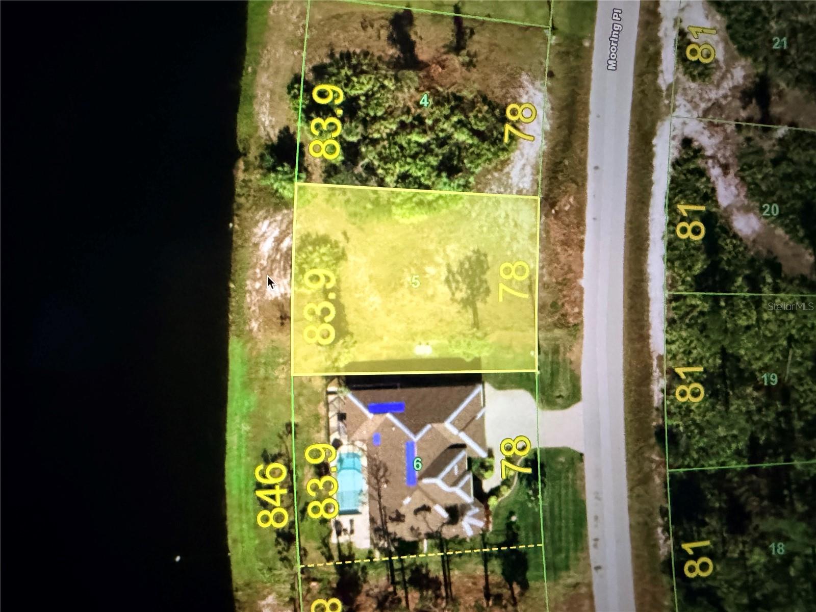 16 Mooring Place, FL