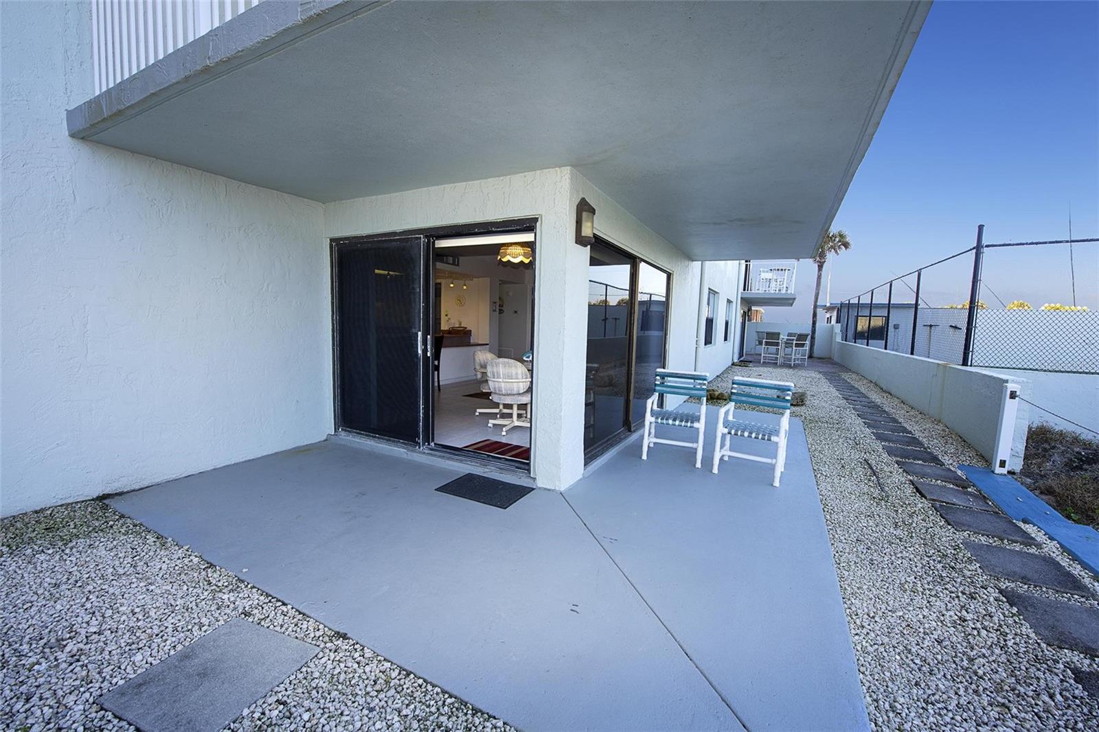 1571 Atlantic Avenue, FL