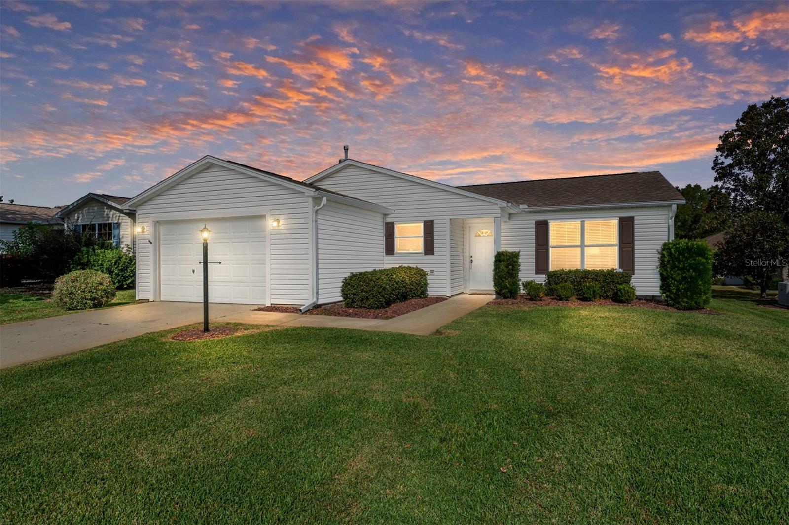 8065 175th Columbia Place, FL