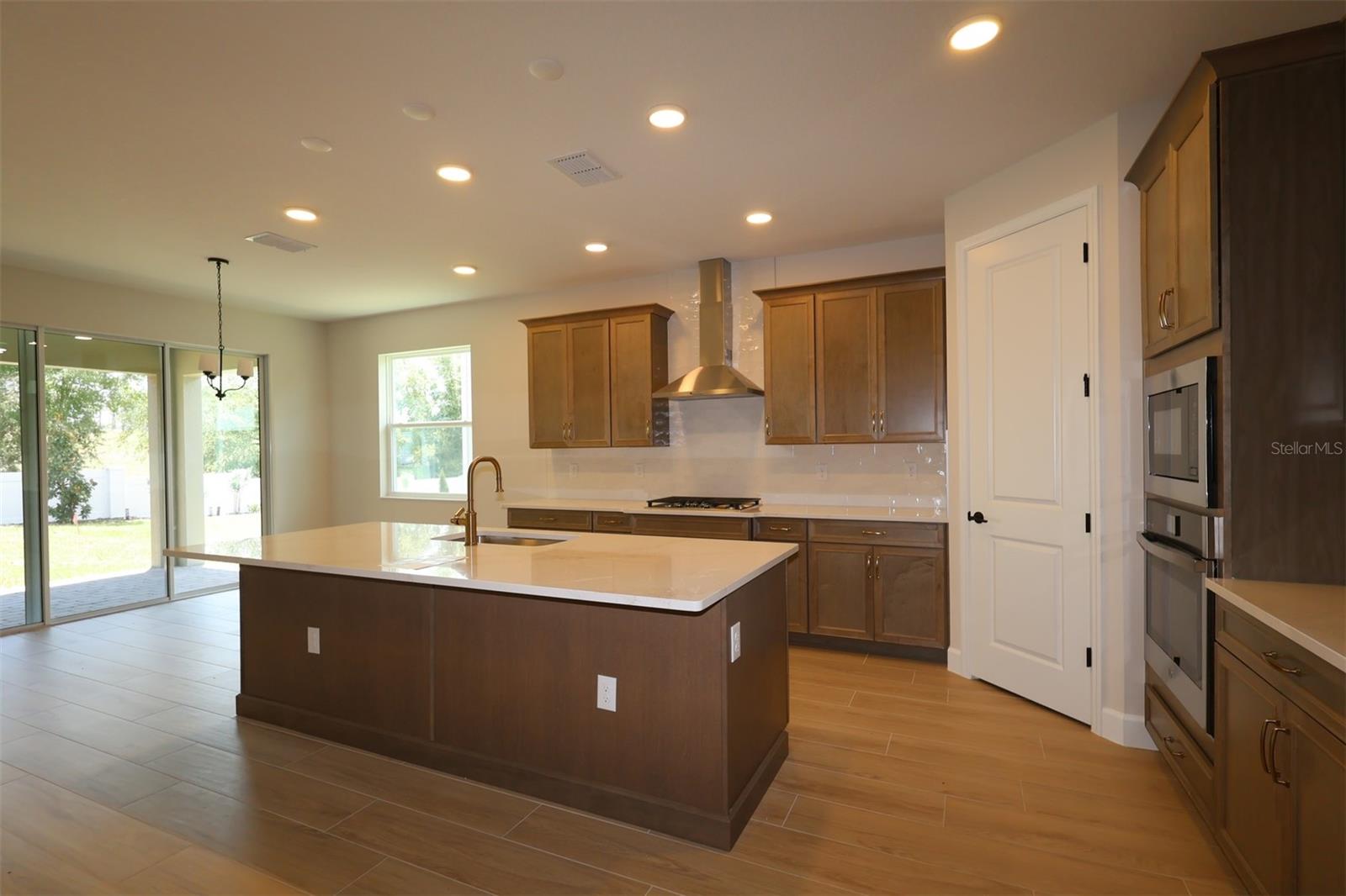 3326 Wolf Lake Avenue, FL