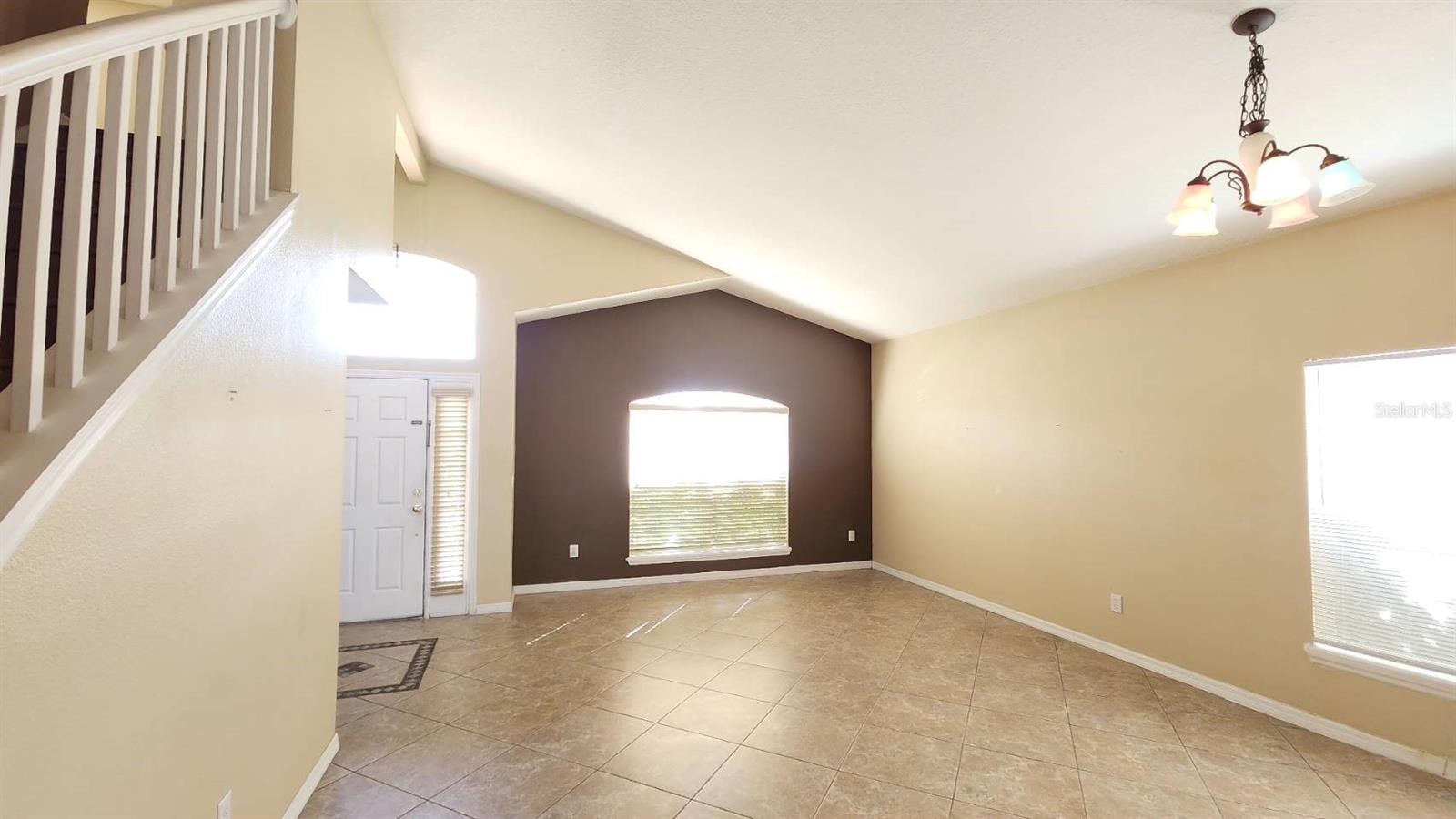 302 Clydesdale Circle, FL