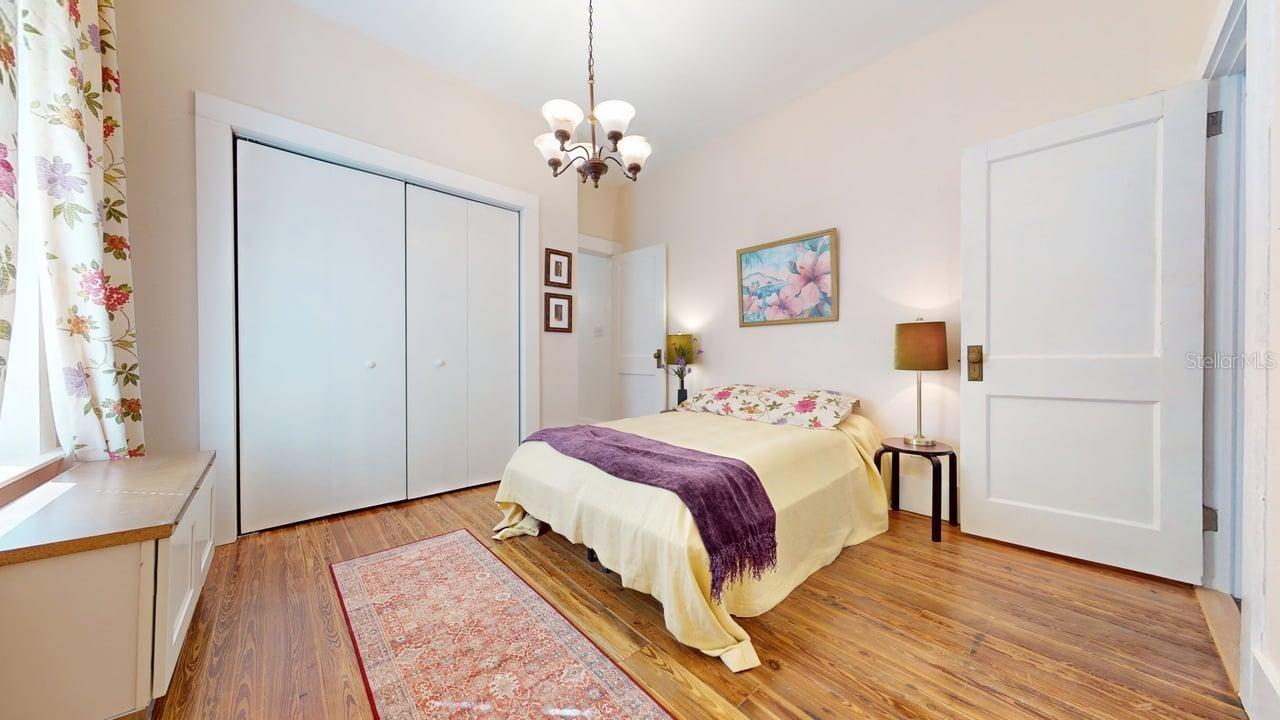 2010 Maple Avenue, FL