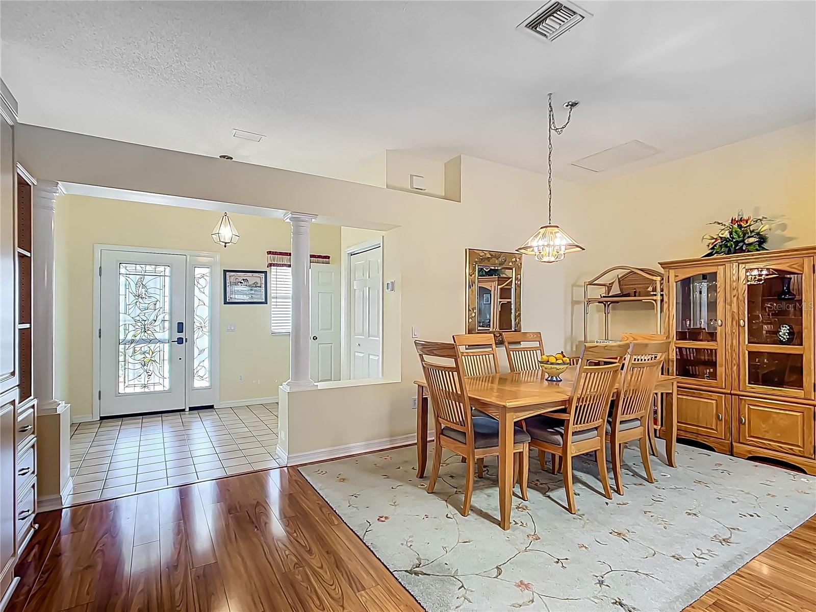 208 Desota Court, FL