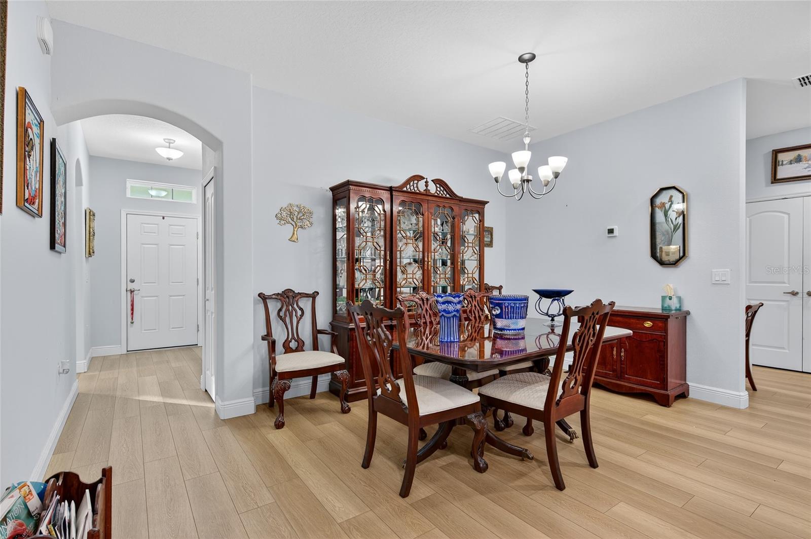 42 Huntington Place, FL