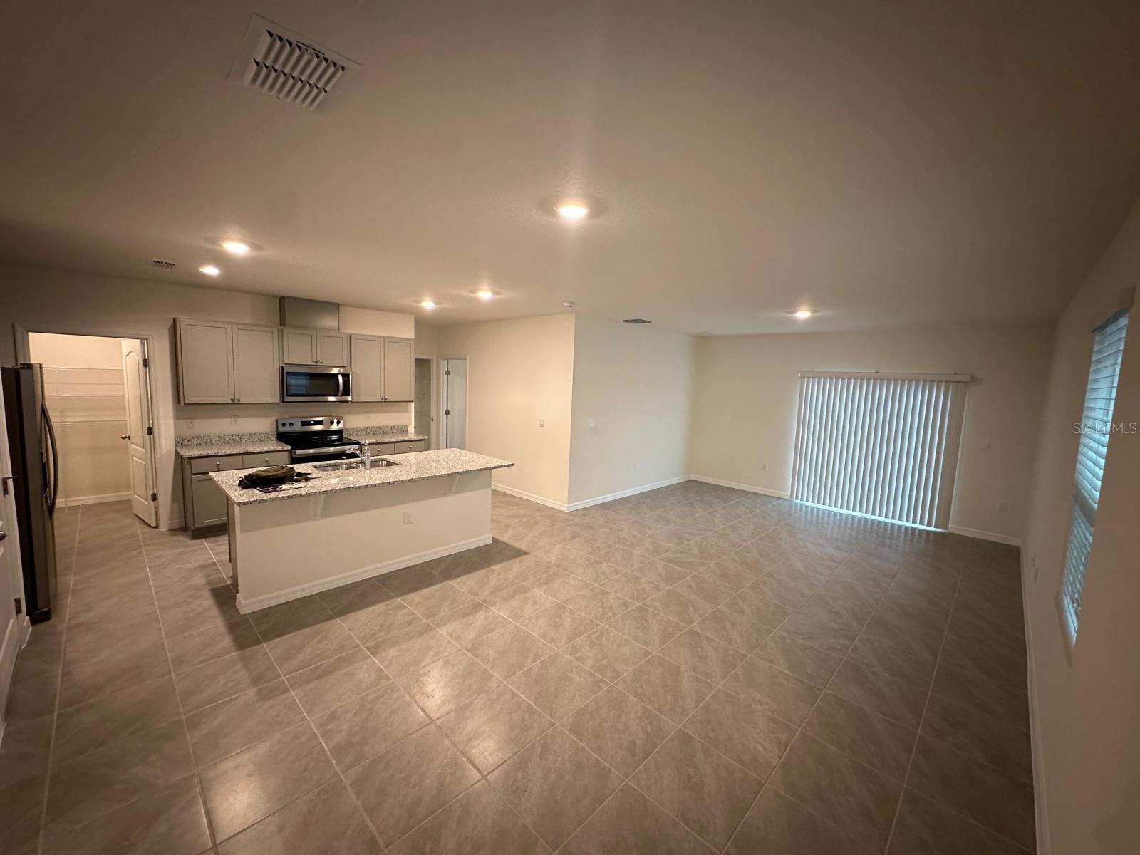 687 Park Place Boulevard, FL