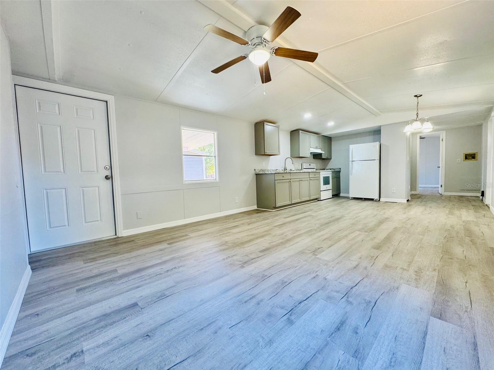 688 4th Street, FL