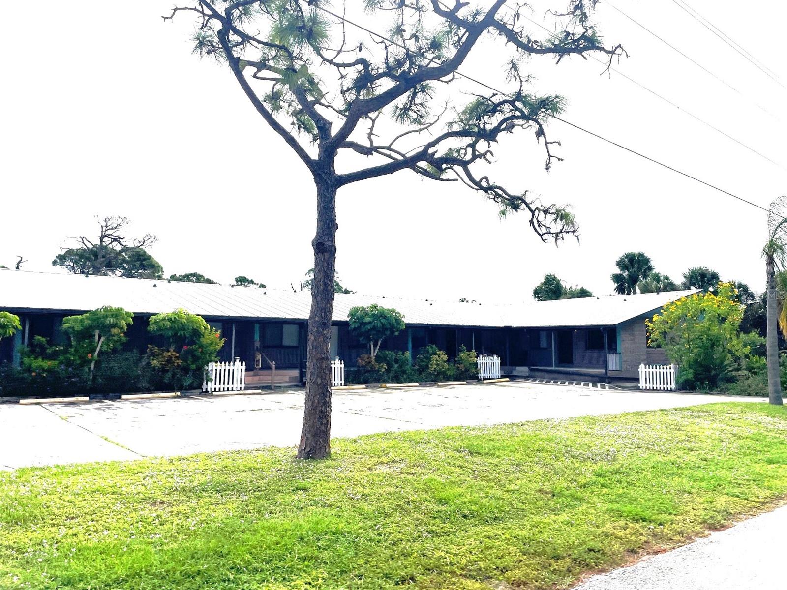 9000 Griggs Road, FL