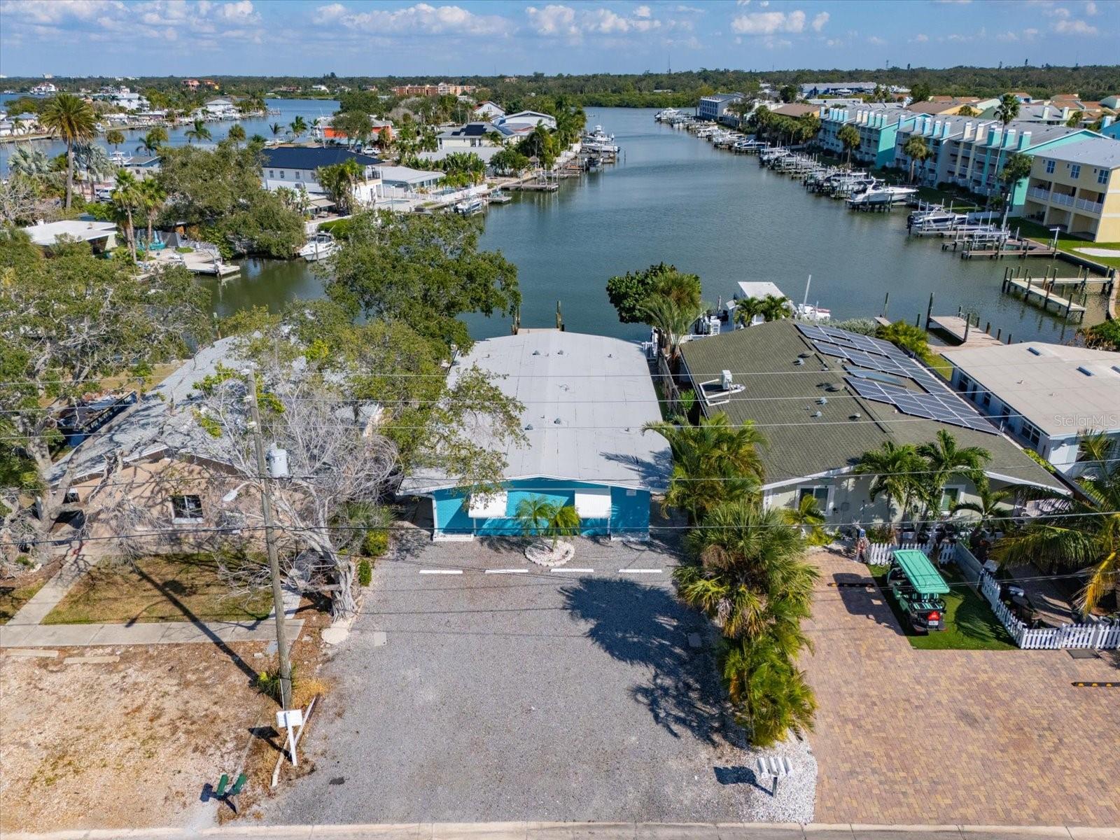 711 Gulf Boulevard, FL