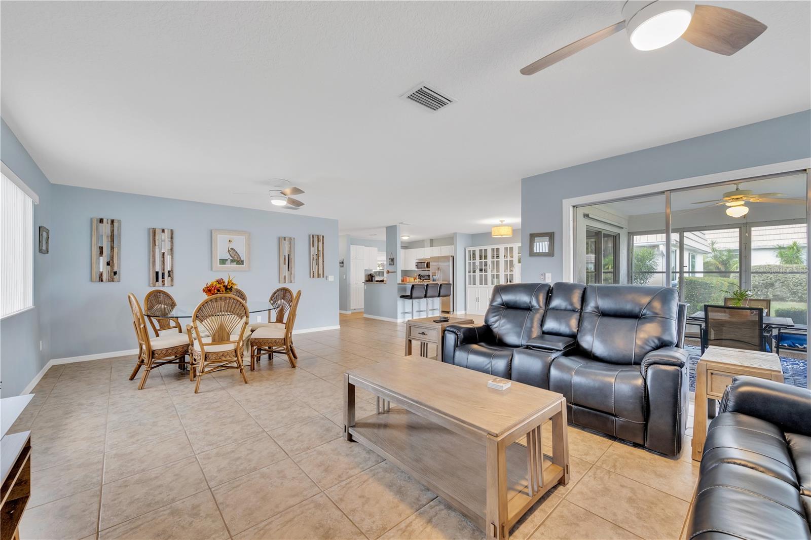 2401 Riverbluff Parkway, FL
