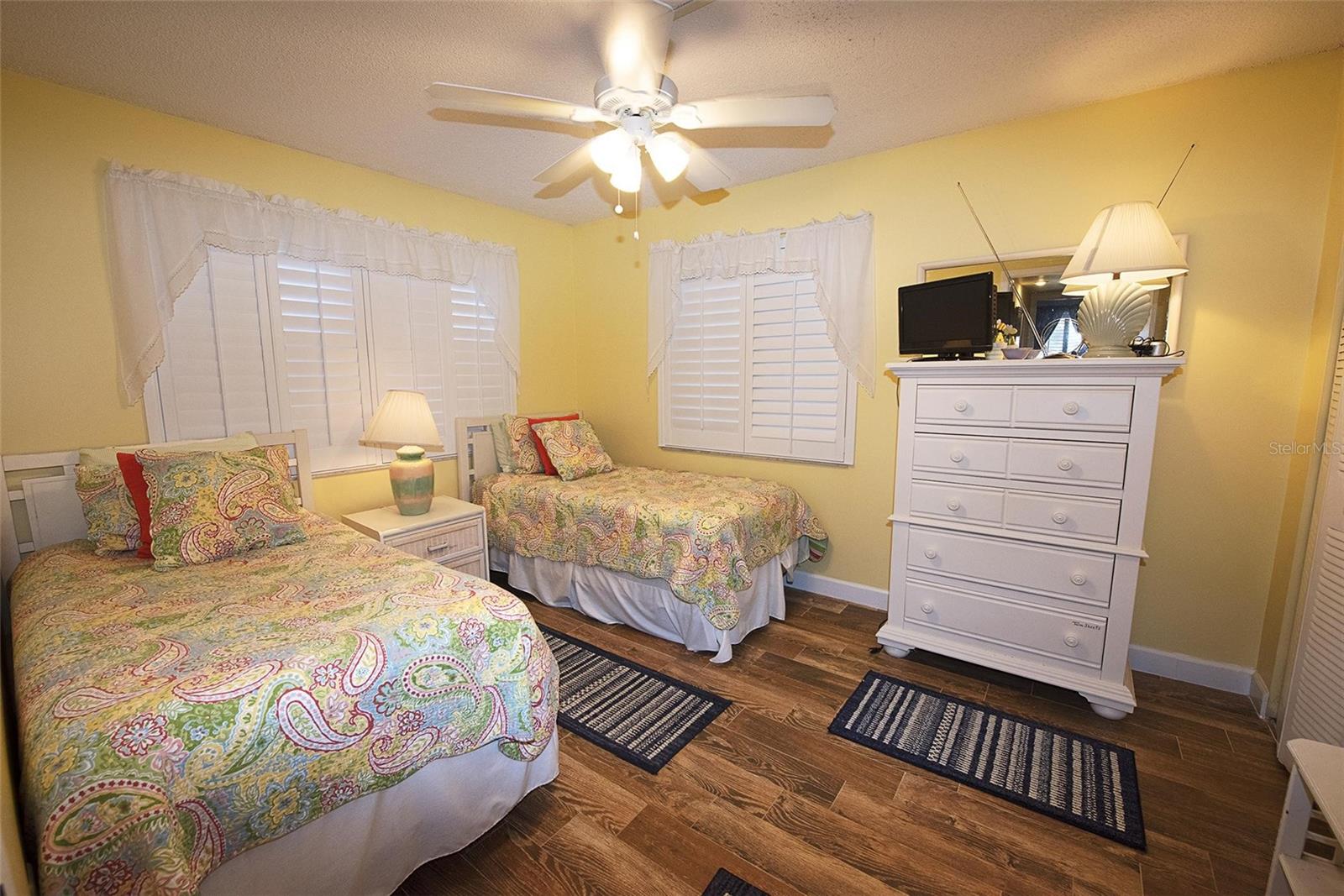 1571 Atlantic Avenue, FL