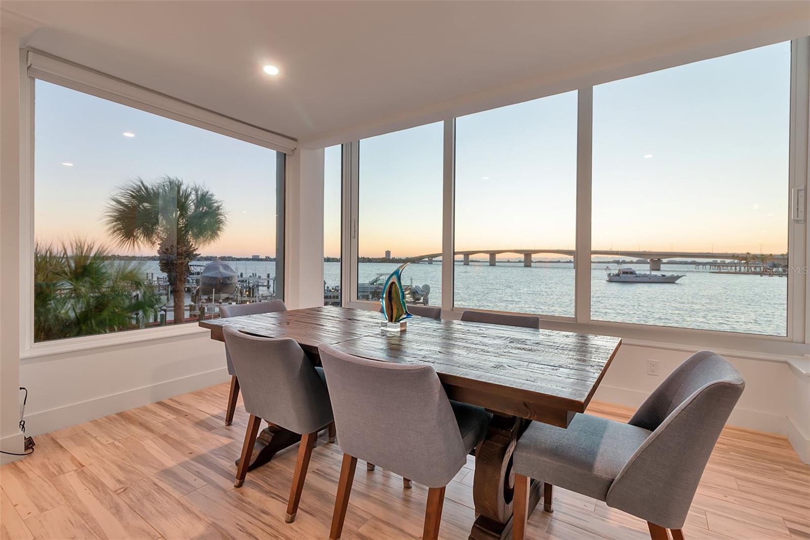 226 Golden Gate Point, FL